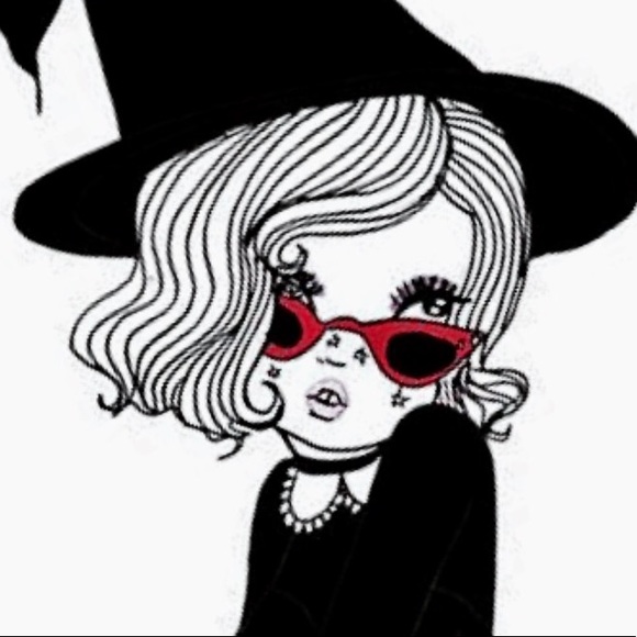 Meet your Posher, Nerd Alert - Picture 1 of 1